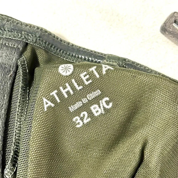 Athleta Womens 32 B/C Bikini Top Bandaeu Green Underwire Strapless Padded Molded - Picture 3 of 9